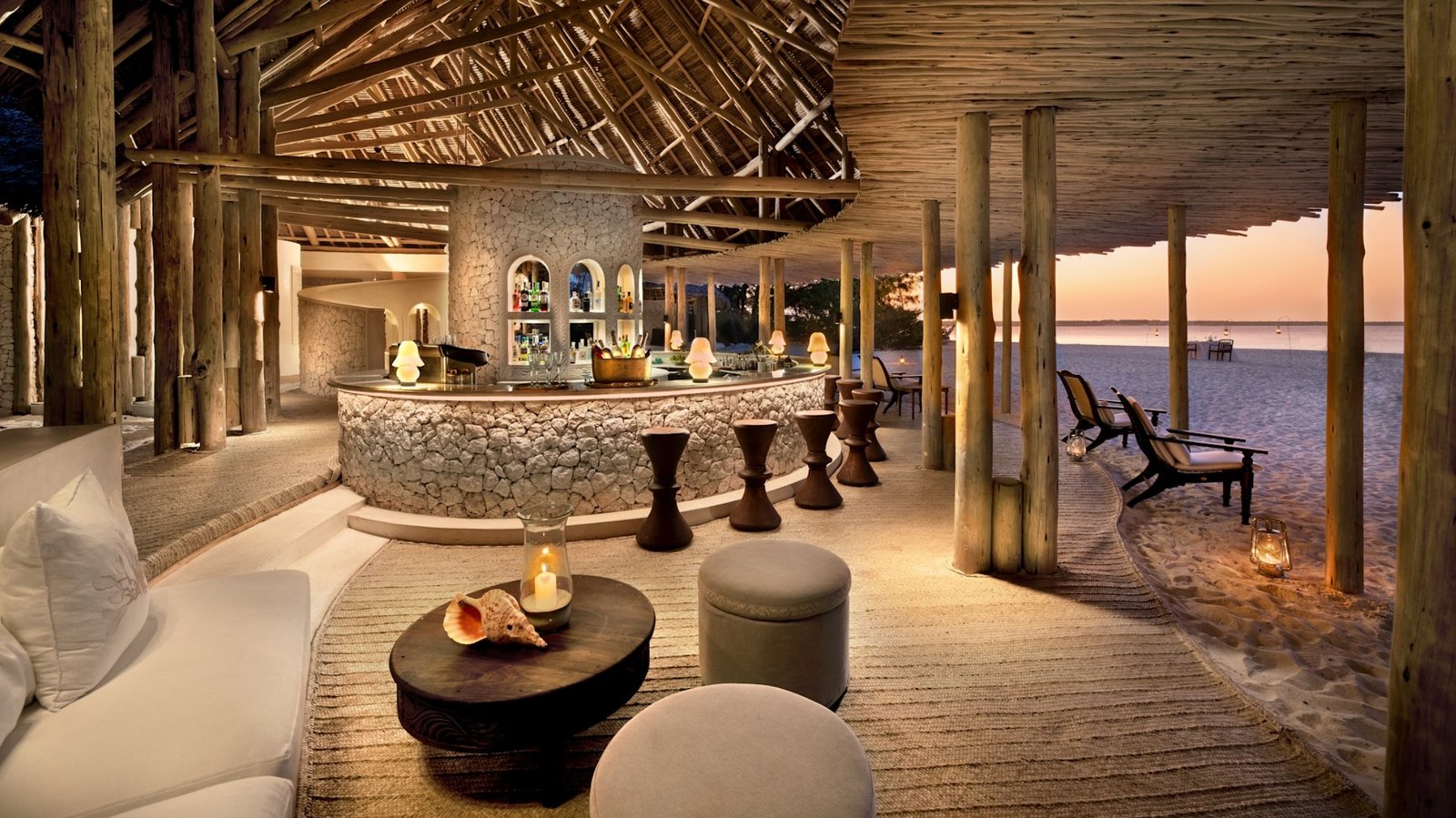 Mnemba Island hotel lusso Zanzibar reef privato